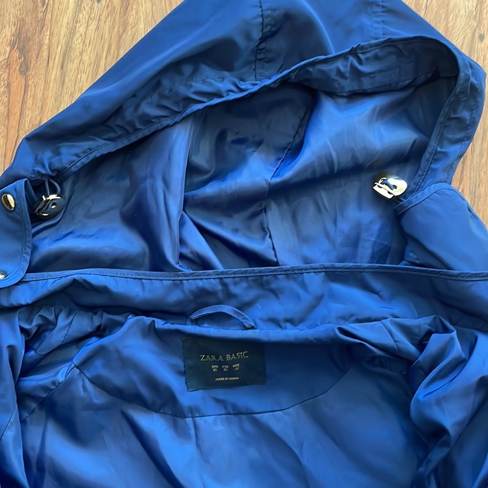 Zara Basic Lightweight Jacket W/ Asymmetrical Zip… - image 2